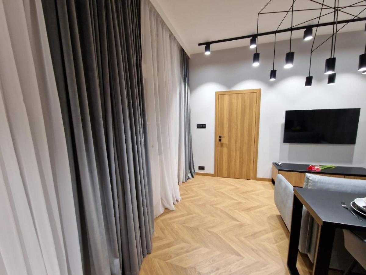 Apartamenty Sebastiana Krasków Exterior foto