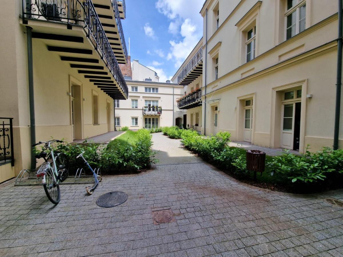 Apartamenty Sebastiana Krasków Exterior foto
