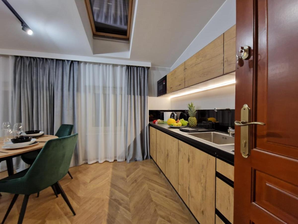 Apartamenty Sebastiana Krasków Exterior foto