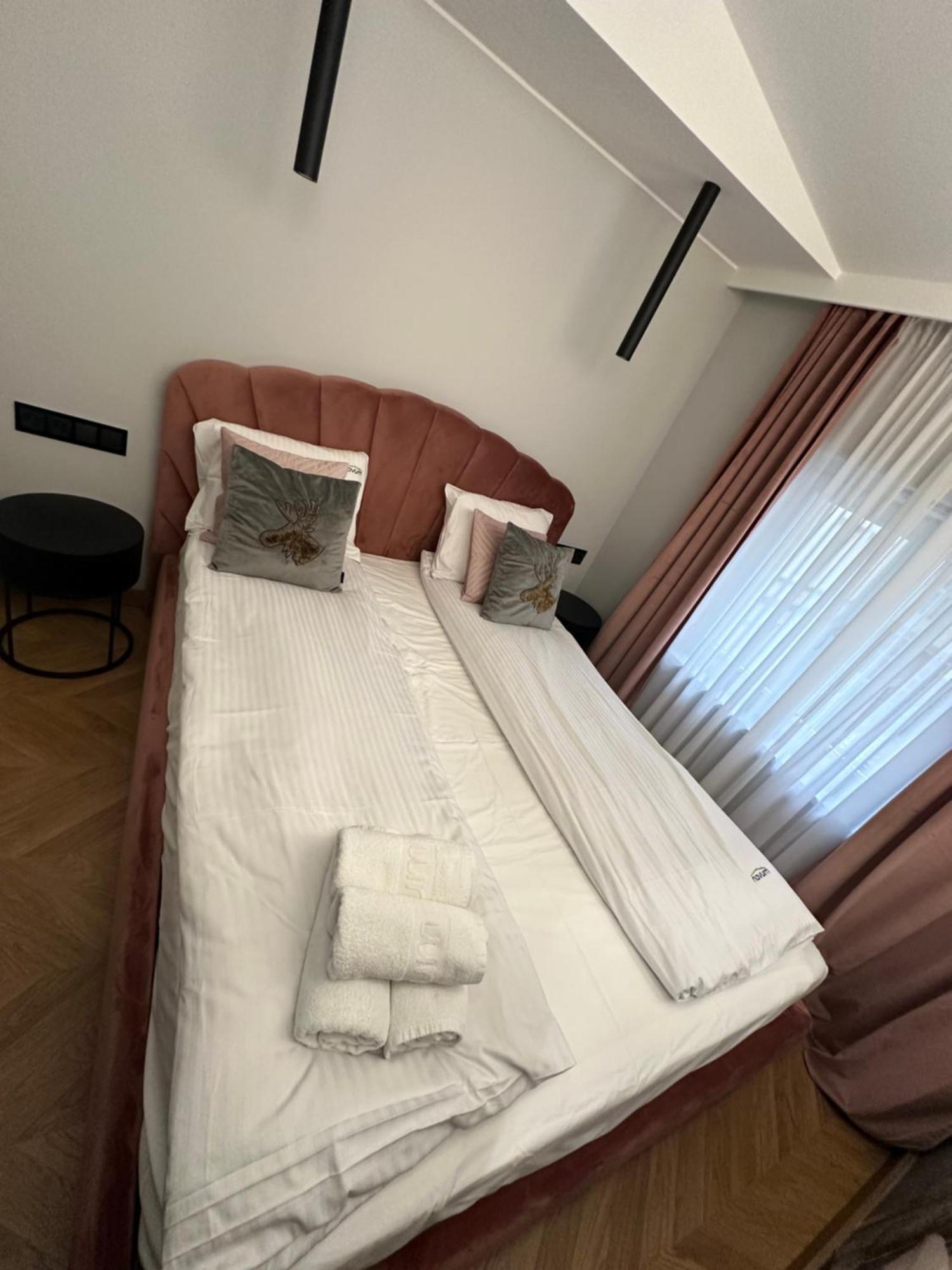 Apartamenty Sebastiana Krasków Exterior foto