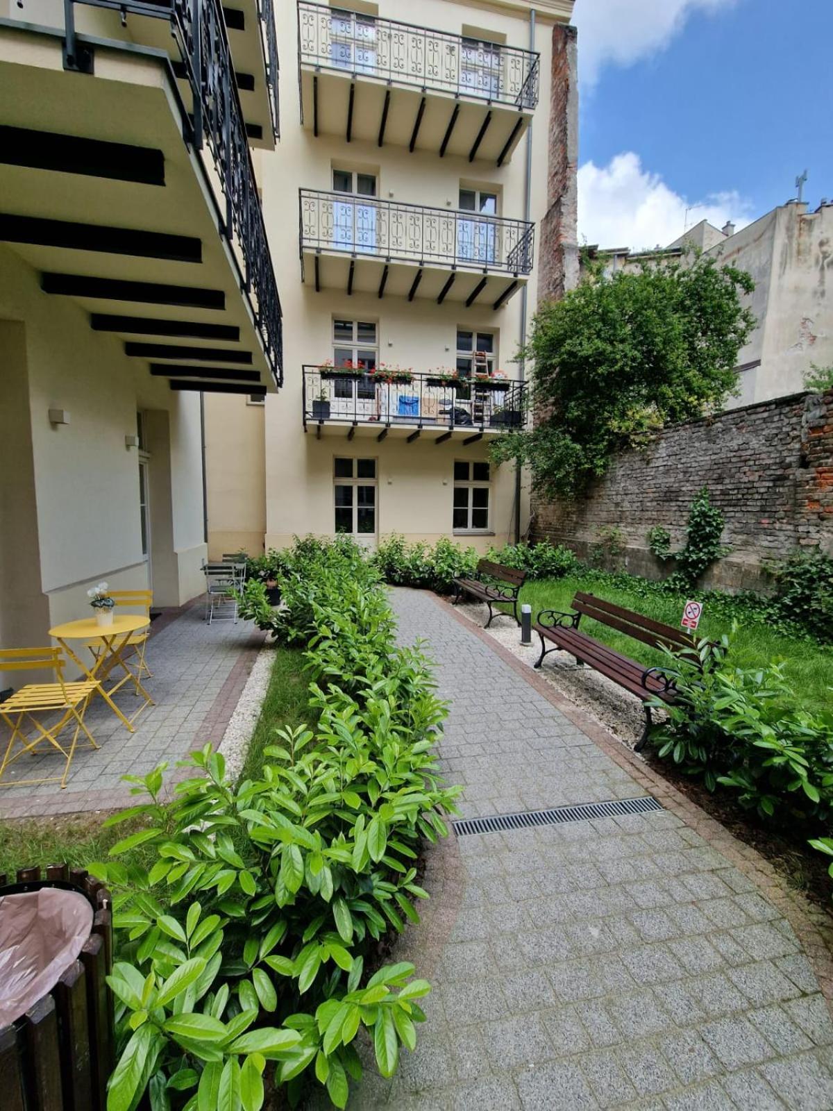 Apartamenty Sebastiana Krasków Exterior foto