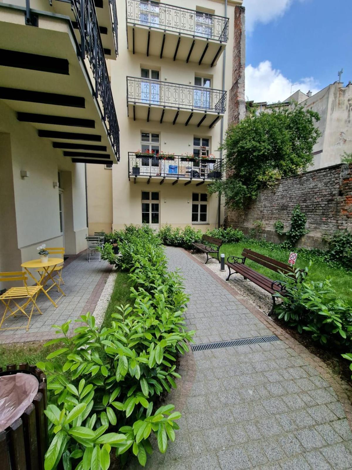 Apartamenty Sebastiana Krasków Exterior foto